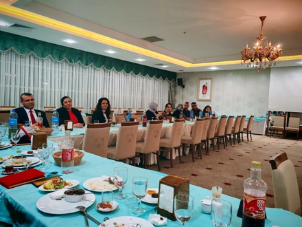 OKULUMUZUN DEĞERLİ AKADEMİSYENLERİ İFTAR PROGRAMINDA BULUŞTU